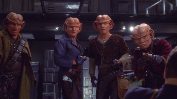 Krem, Ulis, Muk and Grish looting the Enterprise 