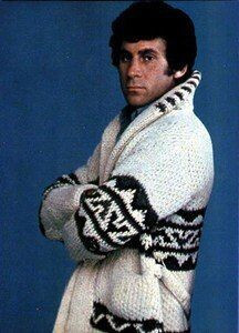 Dave Starsky wearing his famous jumper.