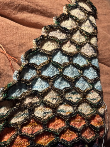 Advent honeycomb shawl, last few days