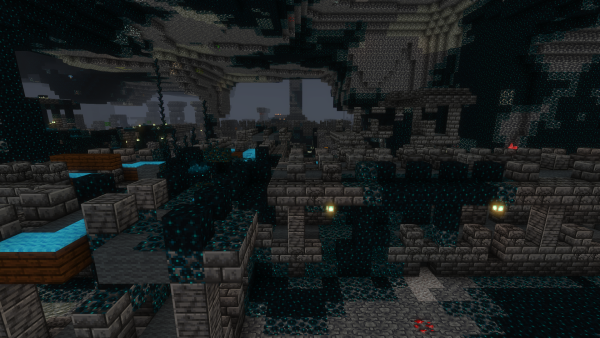 A very strange location (Ancient City) deep underground in Minecraft.