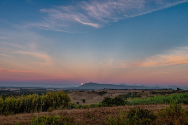 Moon setting at dawn behind Montejunto